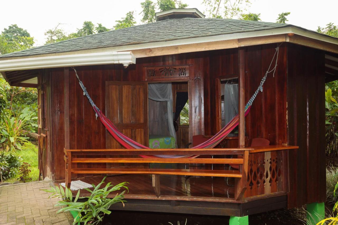 Bungalows Ache Cahuita Exteriér fotografie
