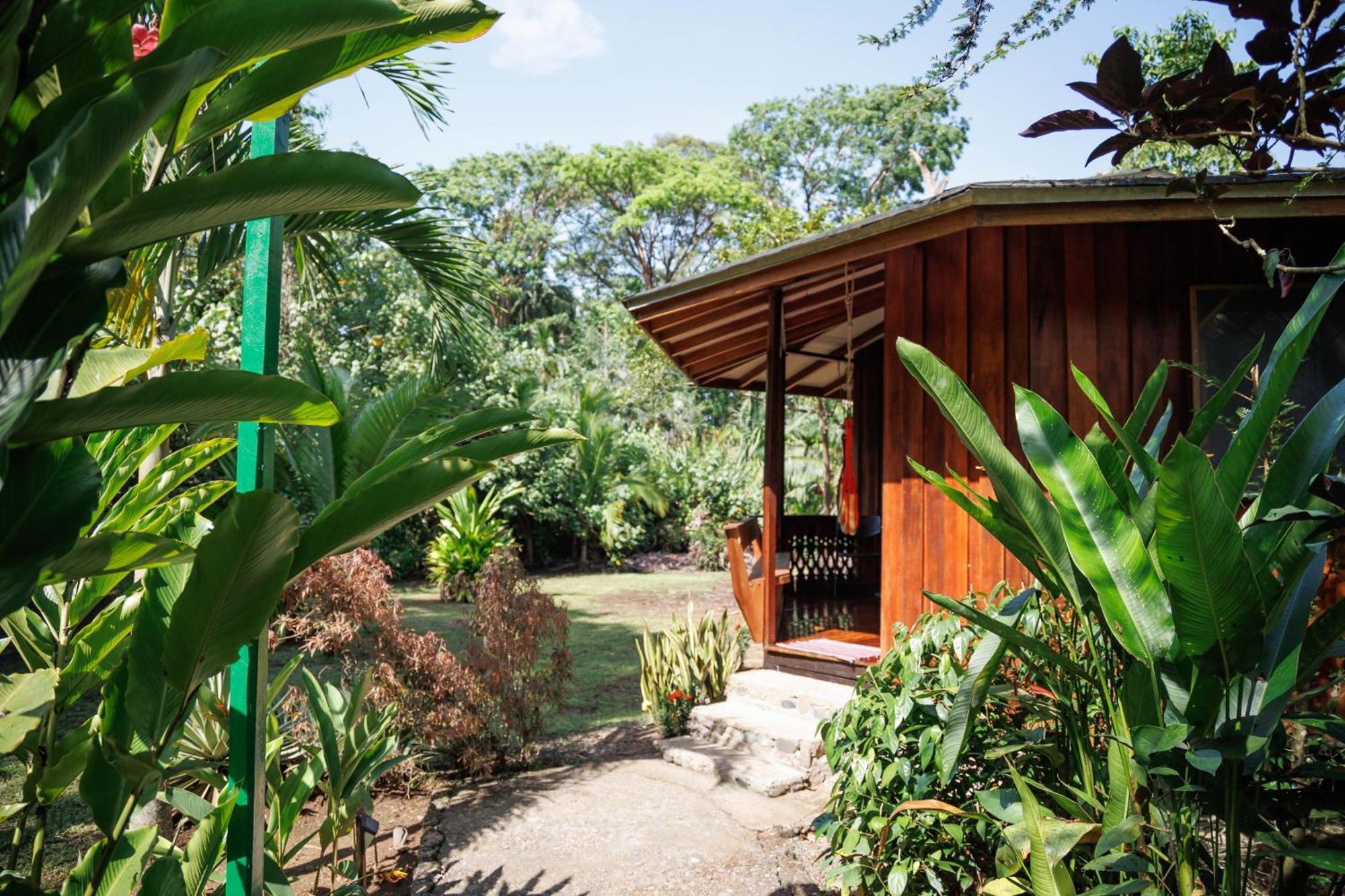 Bungalows Ache Cahuita Exteriér fotografie