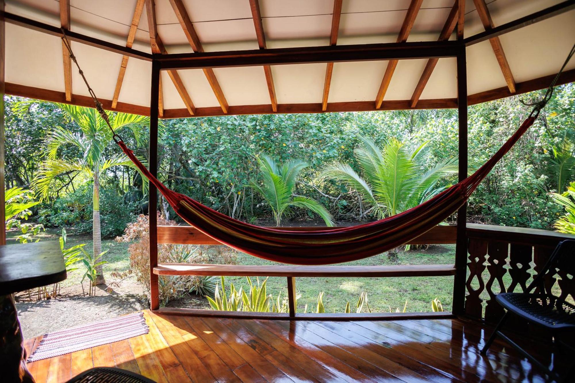 Bungalows Ache Cahuita Exteriér fotografie