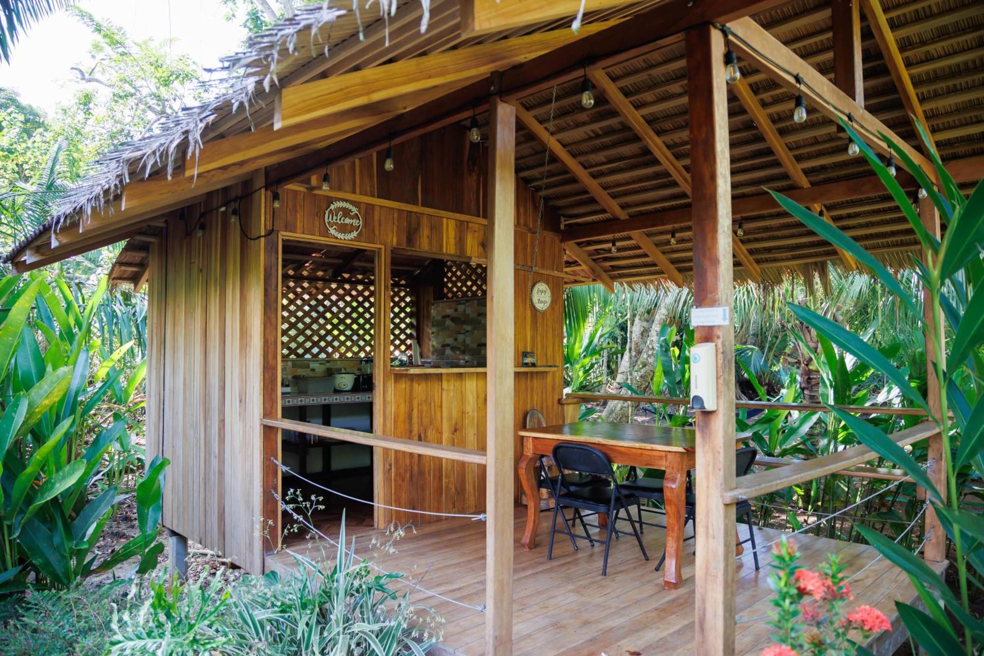 Bungalows Ache Cahuita Exteriér fotografie