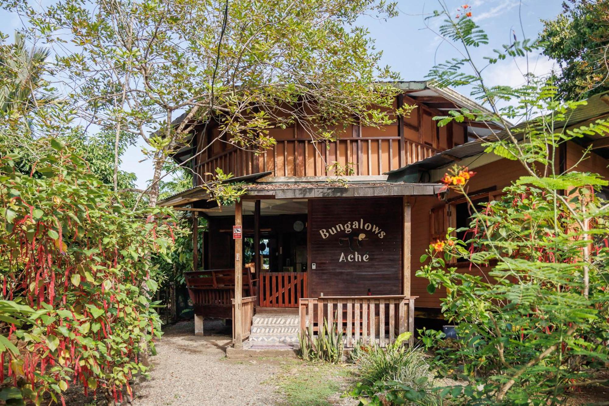 Bungalows Ache Cahuita Exteriér fotografie